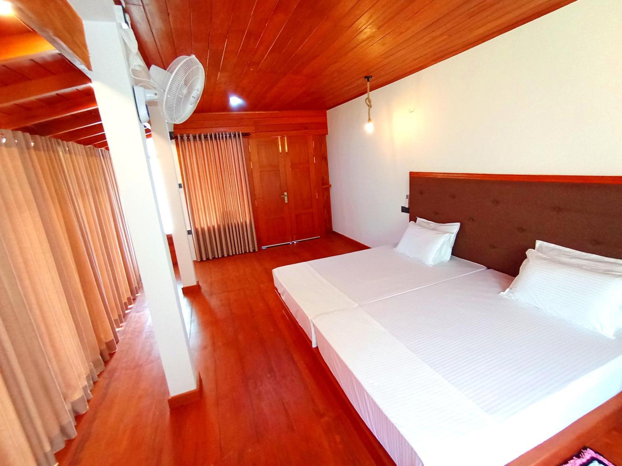 Thusara Guesthouse Mirissa Dış mekan fotoğraf