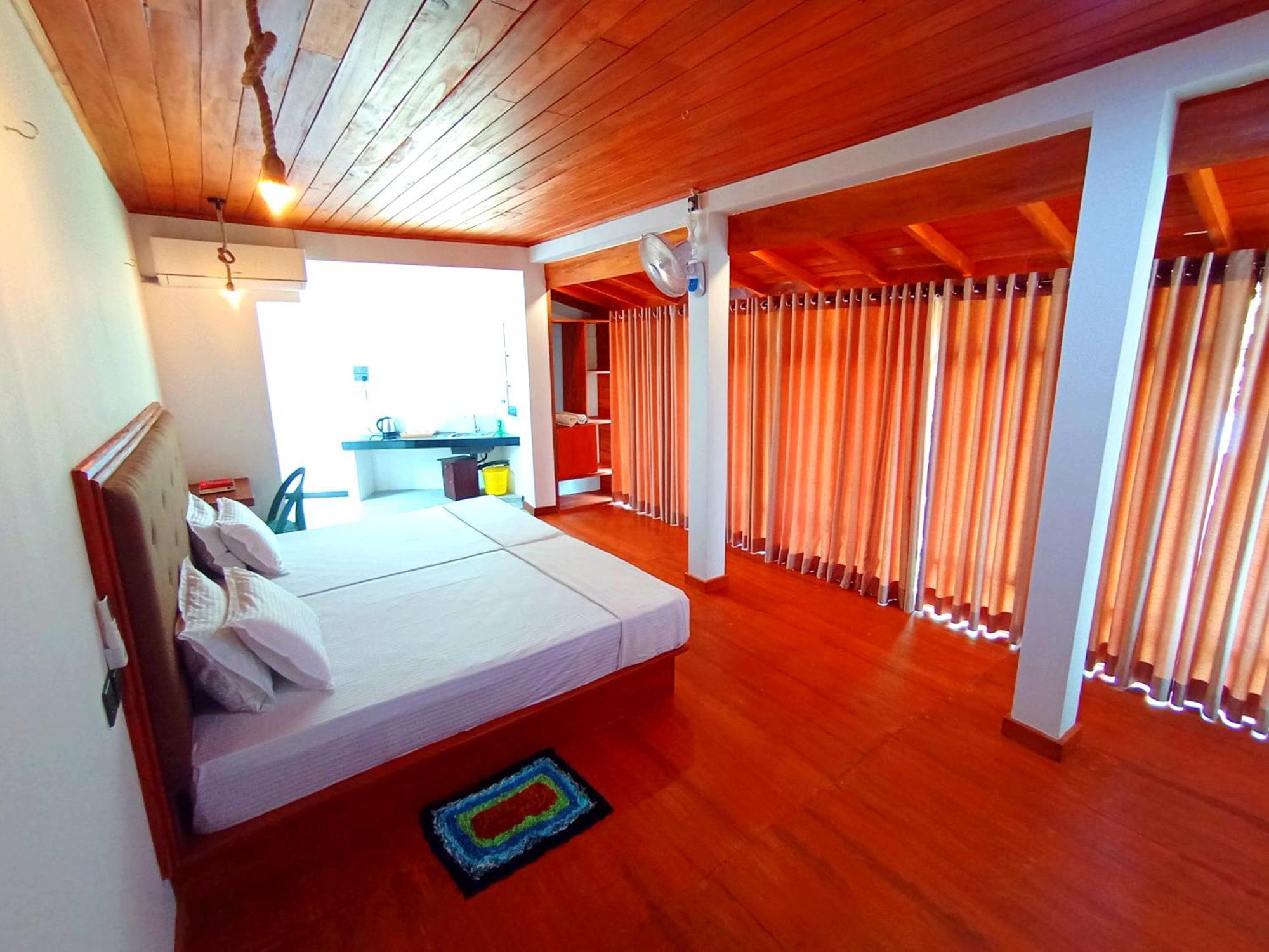 Thusara Guesthouse Mirissa Dış mekan fotoğraf