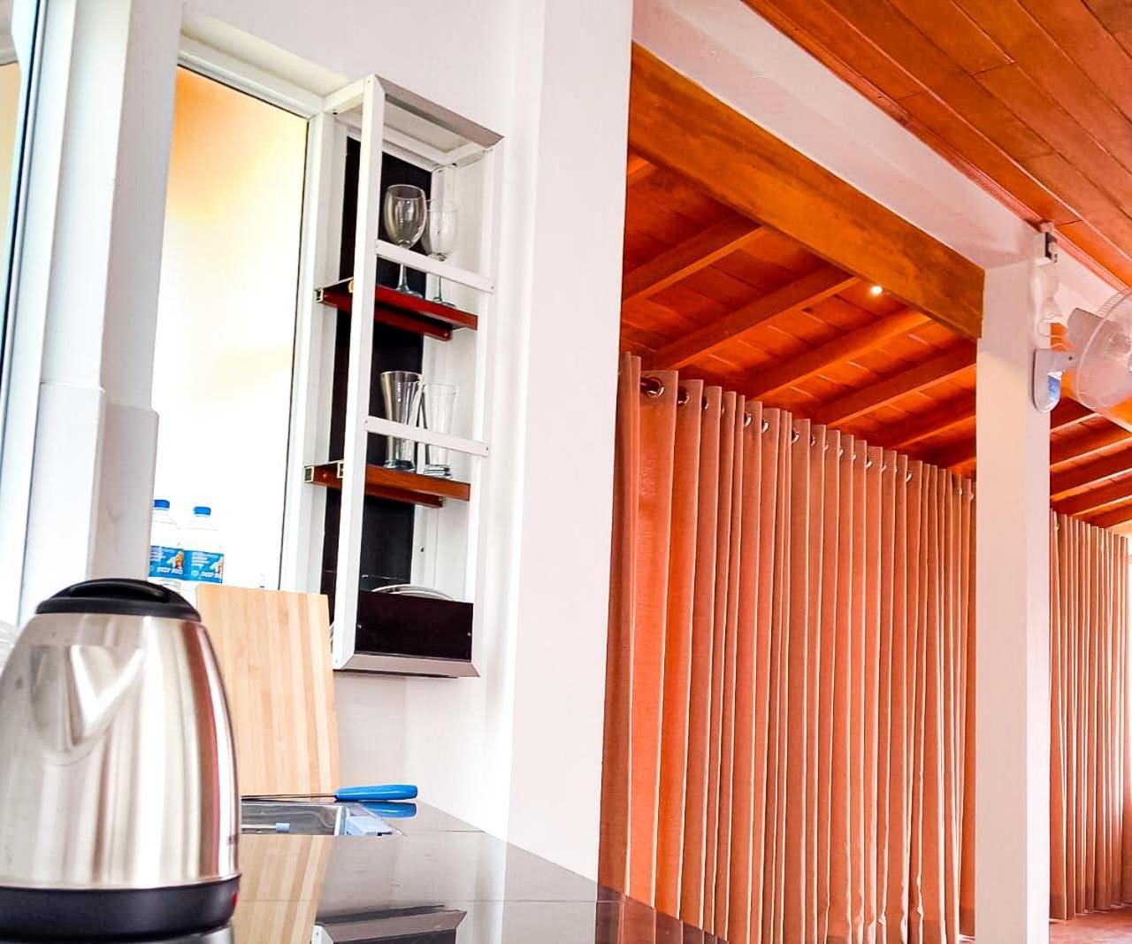 Thusara Guesthouse Mirissa Dış mekan fotoğraf